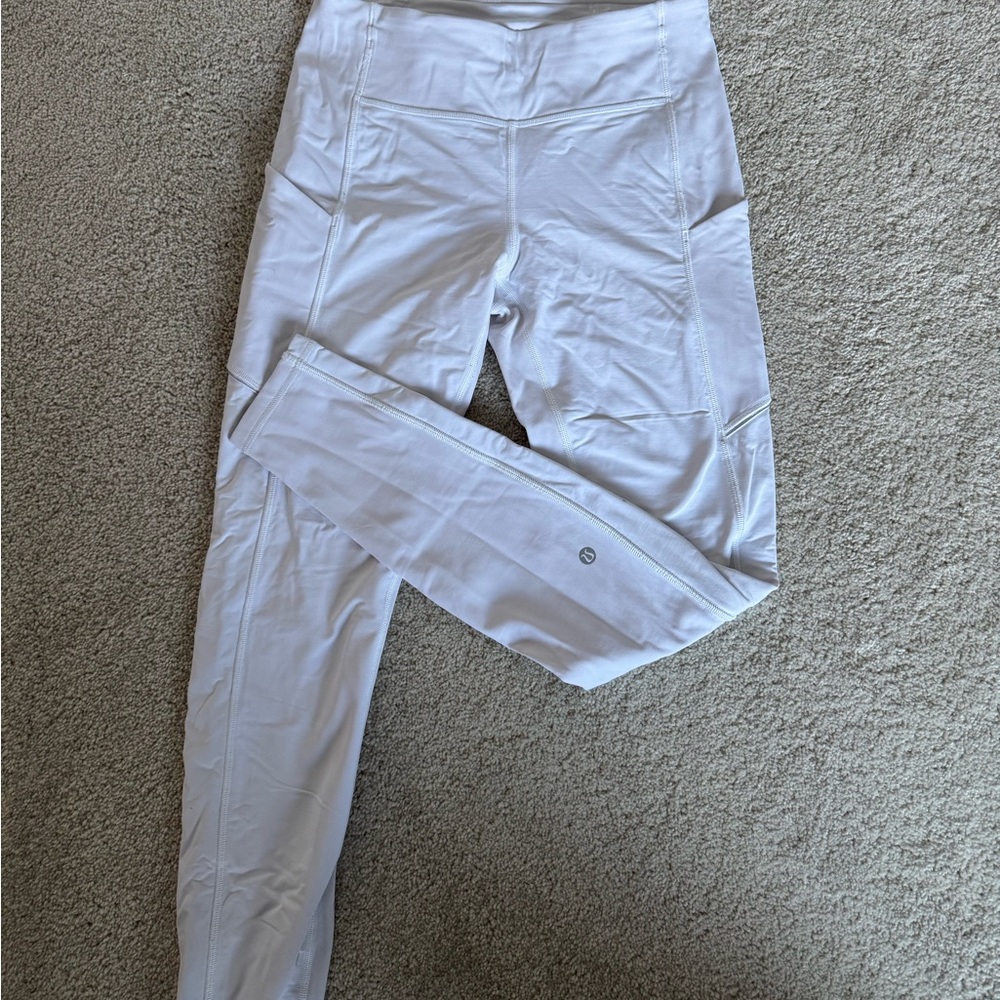 White Lululemon leggings